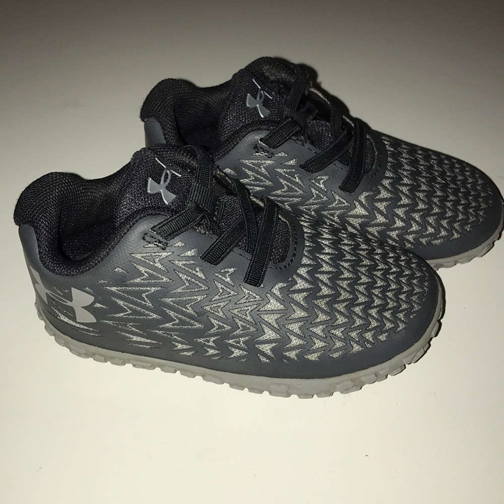 Under Armour Shoes - Toddler Size 6